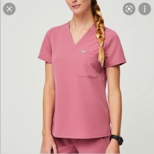 FIGS Catarina One-Pocket Scrub Top - Quartz - XS